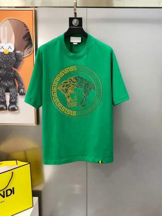 Picture of Versace T Shirts Short _SKUVersaceM-4XL11Lr79458